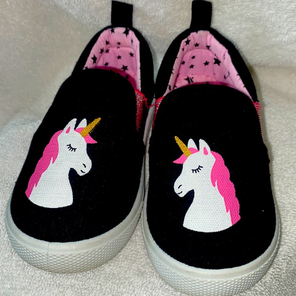 RANLY AND SMILY Toddler Slip-on Sneaker